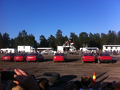 Monster Truck 20110704 - 02.JPG